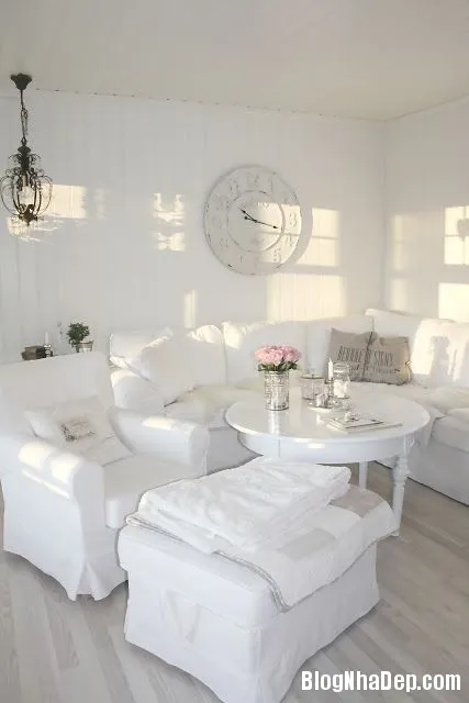 Trang trí phòng khách đẹp với gam màu trắng