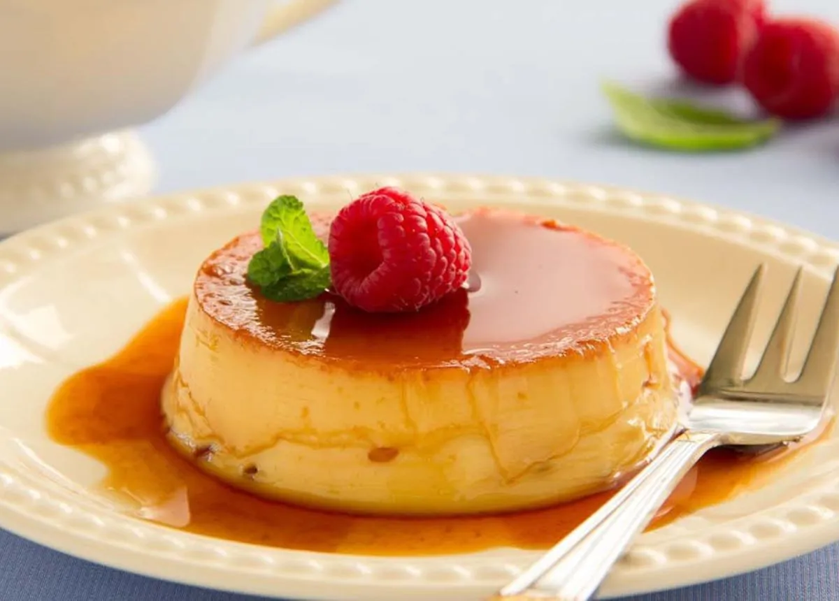 2 Cách làm bánh Flan sữa đặc ngon, mềm mịn tại nhà