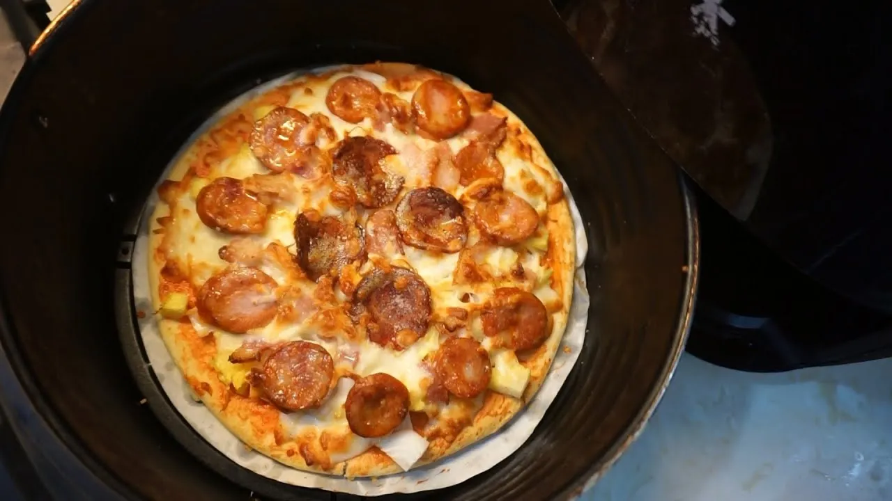 7 Công thức nướng Pizza bằng nồi chiên không dầu ngon, dễ làm