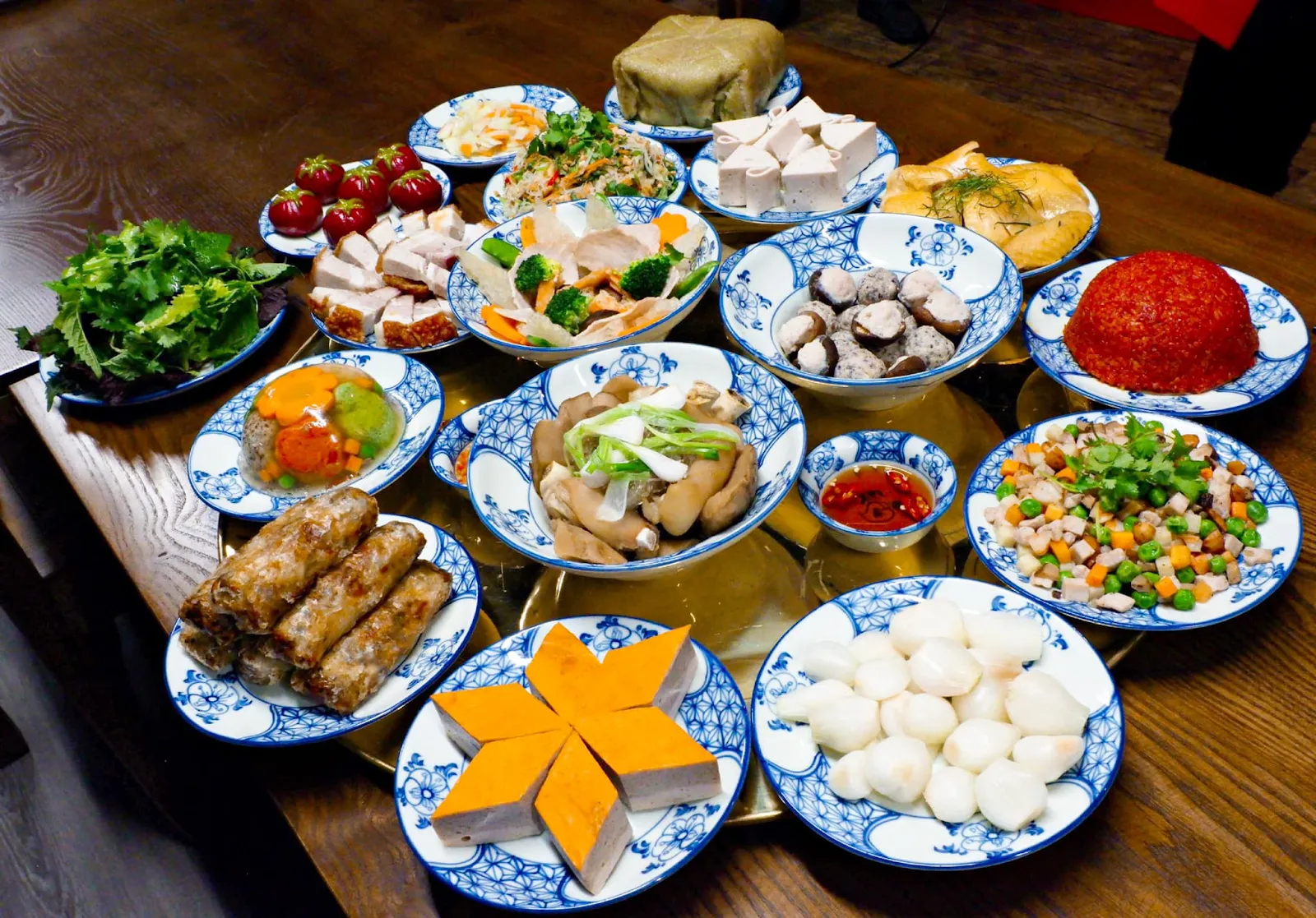 9 Thực đơn món ăn đãi tiệc đám giỗ ngon, đơn giản, dễ làm tại nhà