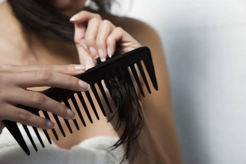Cách giữ nếp tóc uốn được lâu, tại nhà, đẹp, hiệu quả