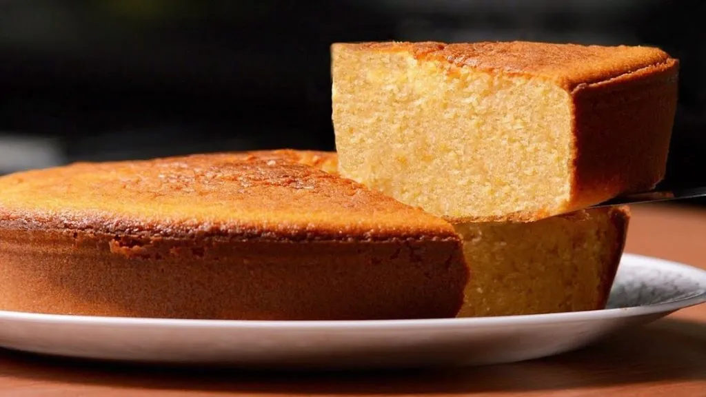 Cách làm bánh bông lan siêu thơm ngon, đơn giản tại nhà