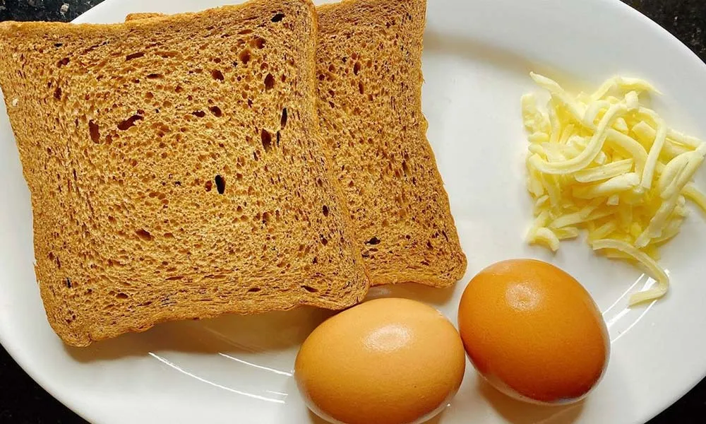Cách làm bánh mì sandwich trứng giảm cân, đơn giản, thơm ngon tại nhà