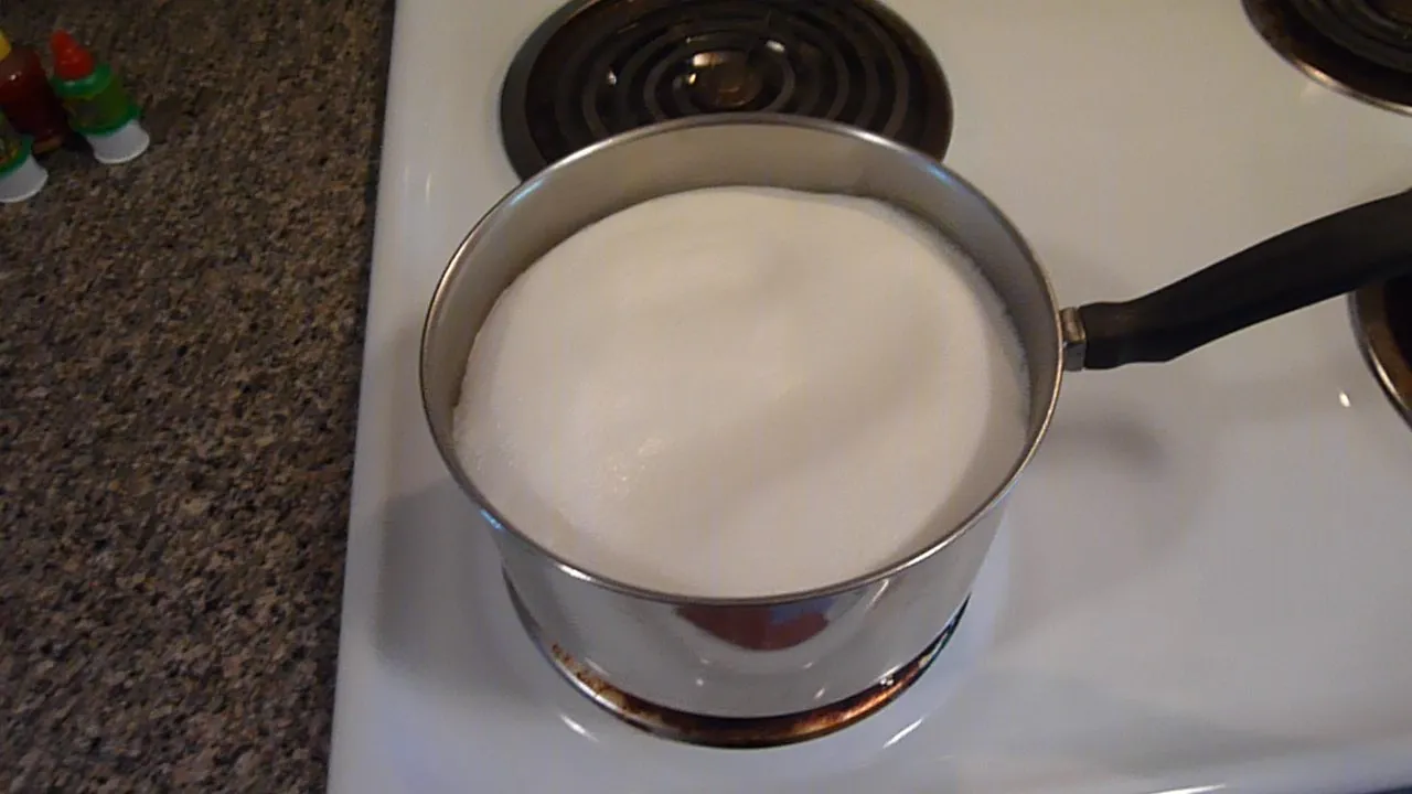 Cách làm sữa chua bằng nồi cơm điện sánh mịn, nhanh, đơn giản