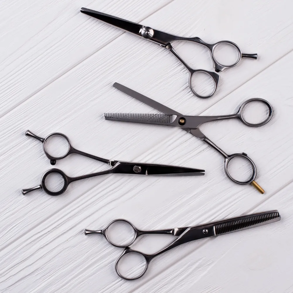 Hướng dẫn cách cắt tóc mái bay đơn giản tại nhà 